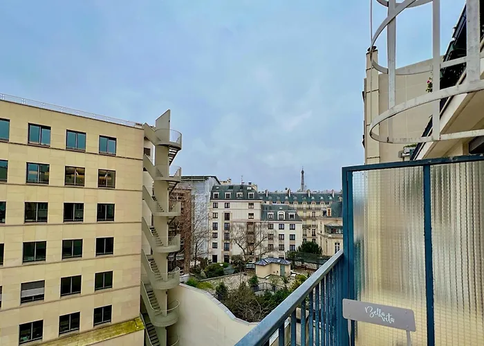 Lejlighed Lavie Maison : A C & Eiffel Tower View Paris